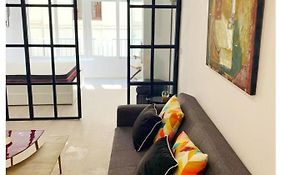 Mariana Luxury